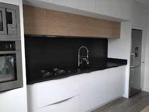 Photo n°10 de SARL Menuiserie Creation Design à Contigny (Magasin de meubles de cuisine)