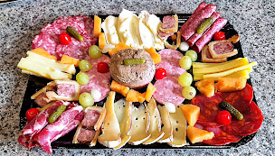 Photo n°5 de La caverne des saveurs à Gujan-Mestras (Saladerie)