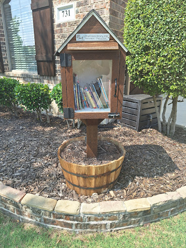 Little Free Library #127536 - Thumbnail