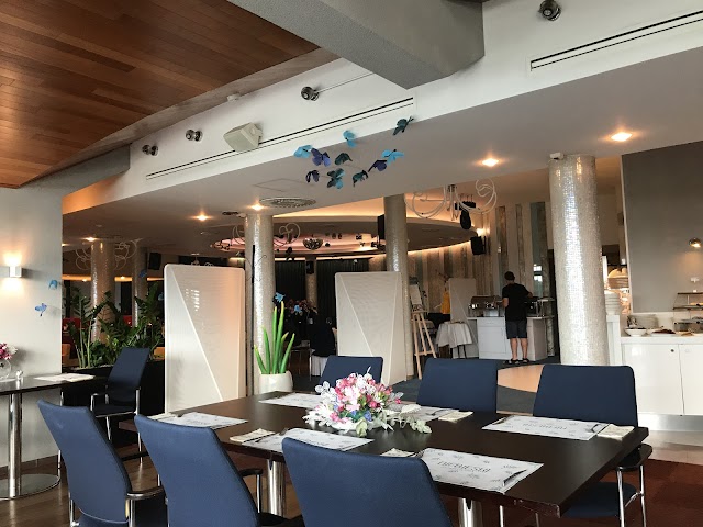Niebieski Art Hotel & Spa