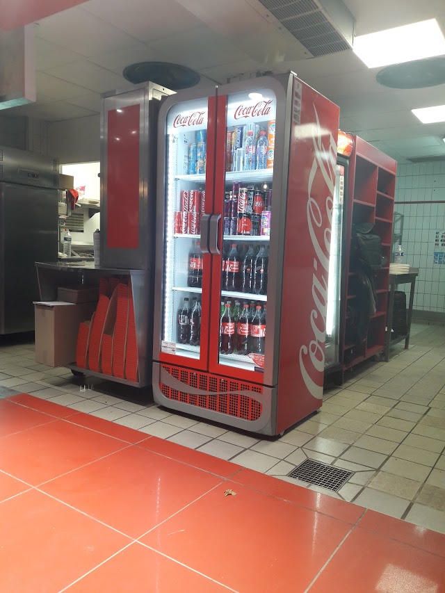 Pizza Hut