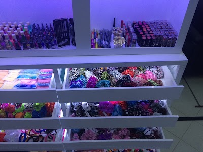 Photos of GoGo GorgeouS HAIR & STYLE LADIES SALON