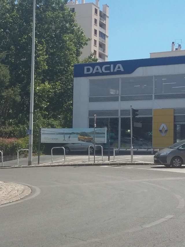 Renault Marseille St Just