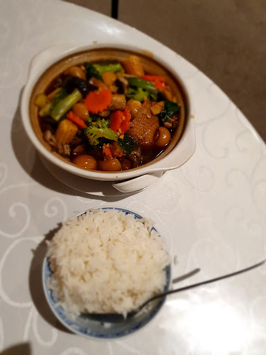 Gumloon Chinese Restaurant - Thumbnail