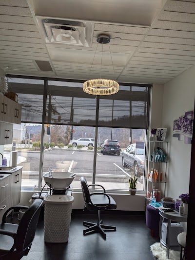 Creative Violet Salon