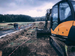 Photo n°21 de DMVA Travaux publics à Rieux (Société de travaux publics)