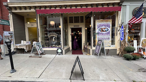 LightClub Curiosity Shoppe Warwick