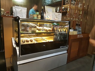 Photos of Malinda Design Center
