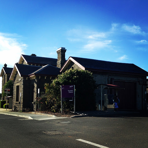 Kyneton - Visual