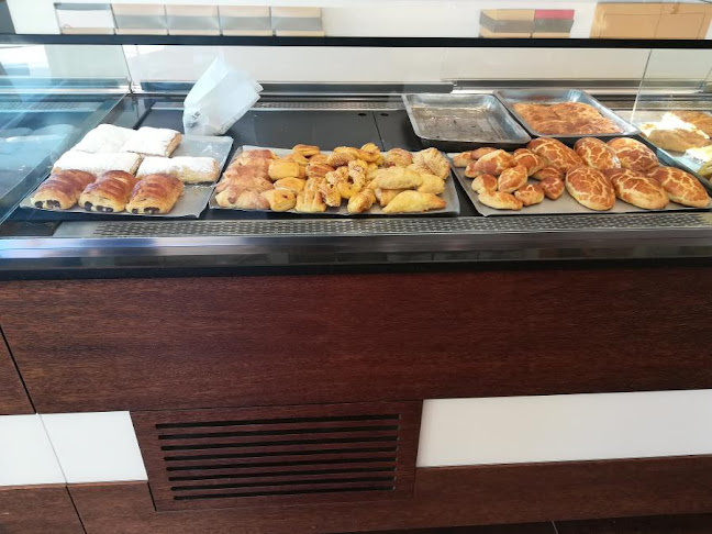 Ο φούρνος του Ντάκα, - Αρτοποιείο