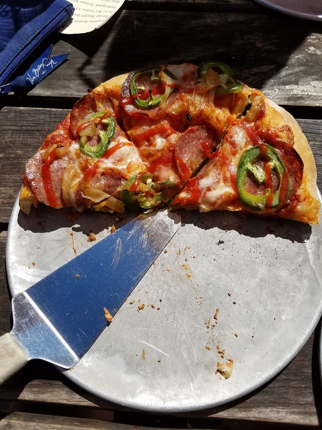 Trophy Brewing & Pizza