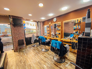 Photo n°1 de Coiffure 50 à Ivry-sur-Seine (Salon de coiffure)