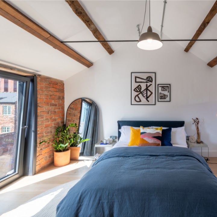 Eyewitness by Ollo photo 2