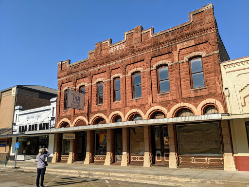 LaGrange Downtown - Visual