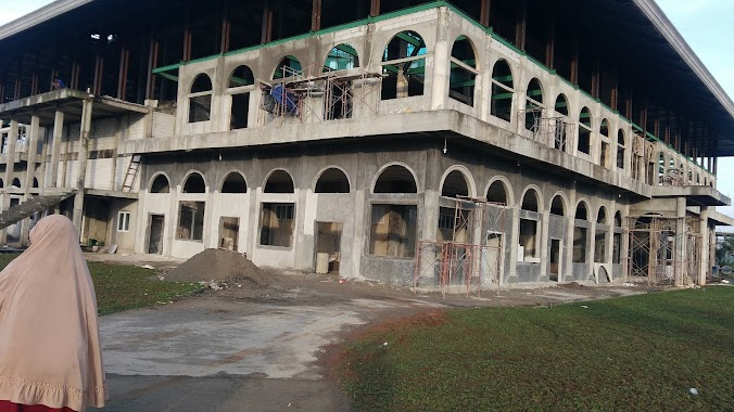 PONDOK PESANTREN AZ ZIKRA CIBADUNG GUNUNG SINDUR, Author: Hariyono Kakung