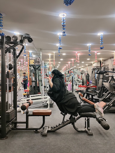 TRUE FITNESS LIFE PREMIUM GYM - Gym In Banjara hills ( fitness center )
