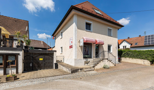 Friseur Salon Haarlekin - Thumbnail