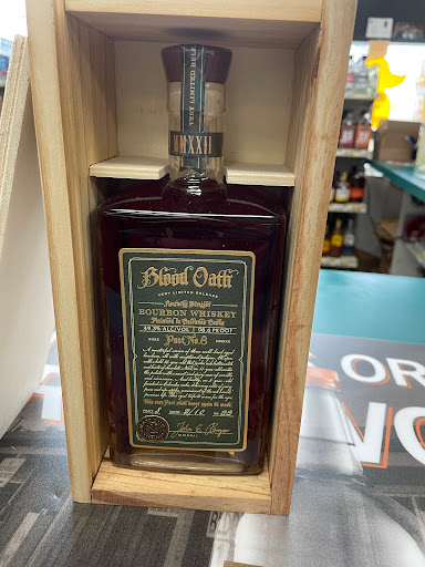 Dok's Discount Liquors Gallery - United States