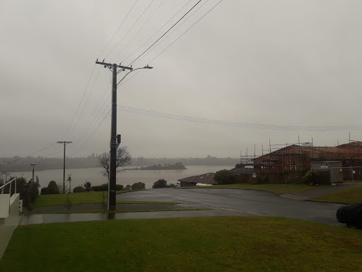 Cameron Road - Sixth Avenue