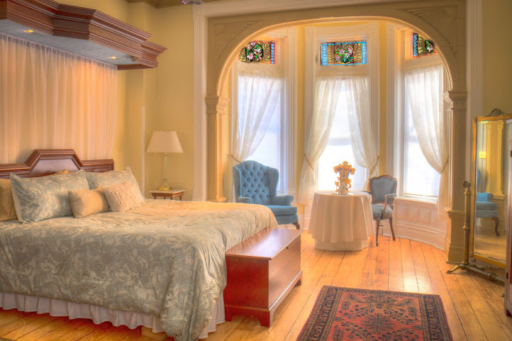 Shakespeare Chateau Inn Bed & Breakfast by null