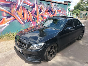 Photo n°4 de Diag et reprog à Dijon (Garage automobile)