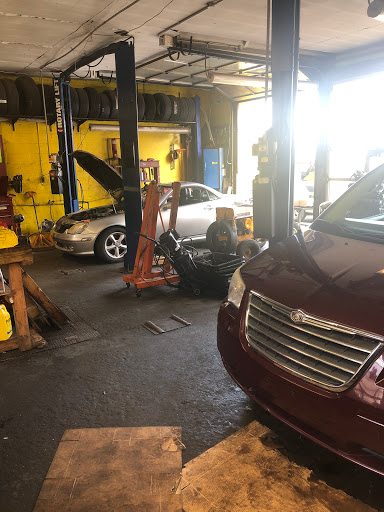Raymond’s Auto Sales & Service - Thumbnail
