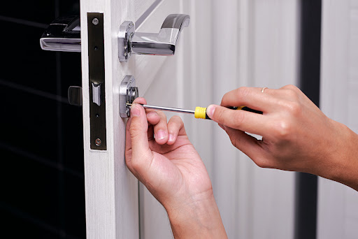 MC Locksmiths - Visual