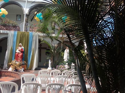 Photos of Reno San Juan Serviteca