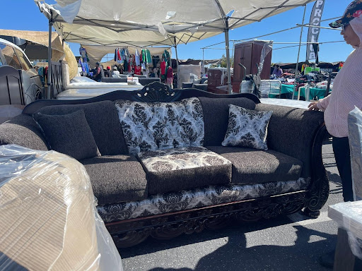 Espinosa furniture - Thumbnail