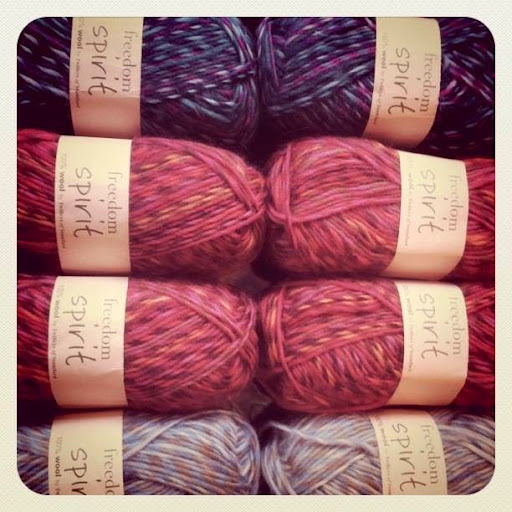 Go Knit - Visual