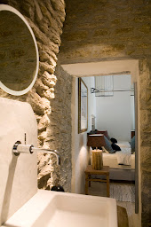 Photo n°36 de Domaine Les Roullets à Oppède (Cave à vins)