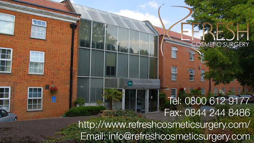 Plastic Surgeon Windsor UK: Dr. Maisam Fazel