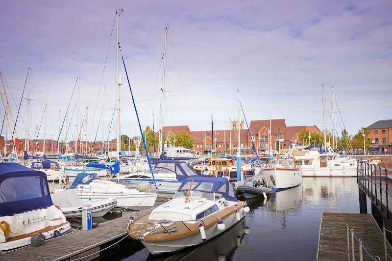 Hull Waterside & Marina photo 2