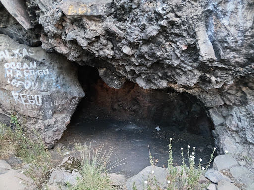 Cueva del Muerto Logo