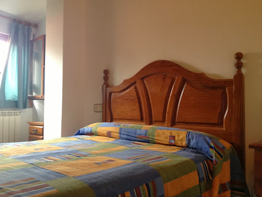 Hostal y Apartamento Rural La Balsá - Thumbnail