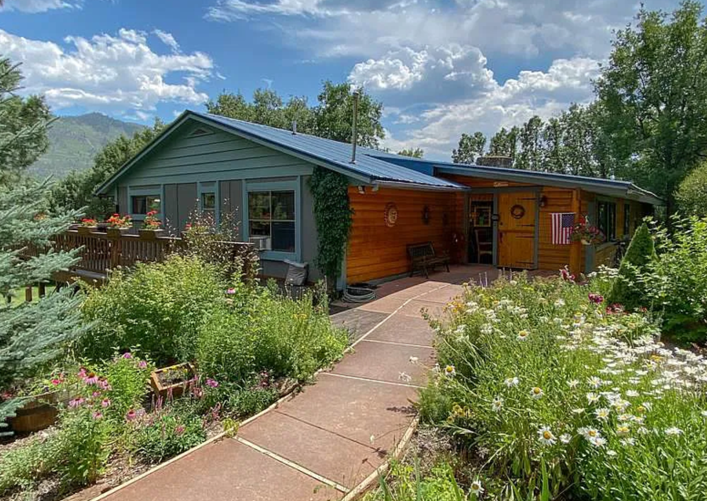 Country Sunshine Bed and Breakfast