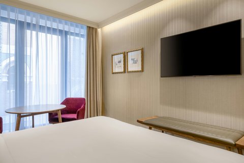 Querencia de Sevilla, Autograph Collection by null