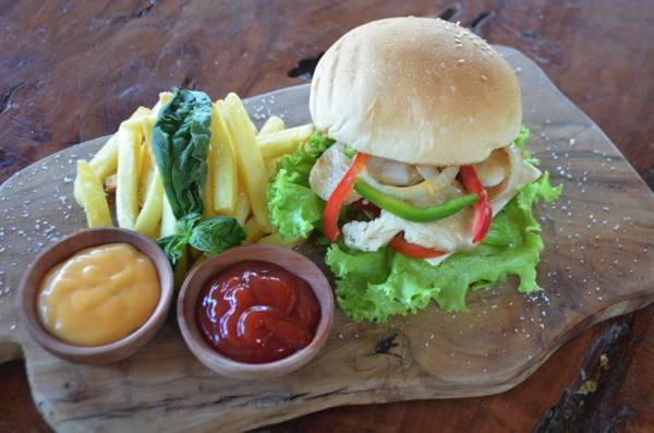 BREEZE CAFE