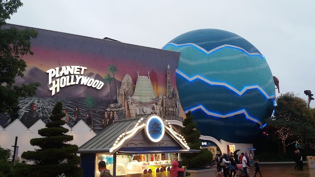 Planet Hollywood