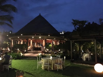 Photos of Breezes Tapas Lounge
