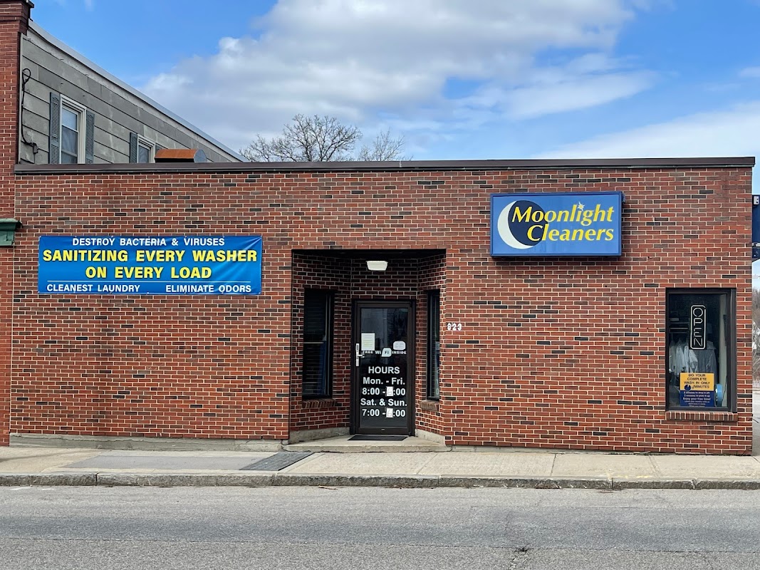 Moonlight Cleaners facility with washing machines in Westbrook
