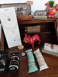 Photo n°12 de Les Trésors de Rachel à Wizernes (Magasin de vêtements pour femmes)