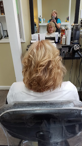 B J & Co Hair & Tanning Studio