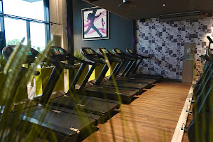 Photo n°18 de Keepcool Sens à Saint-Clément (Complexe sportif)