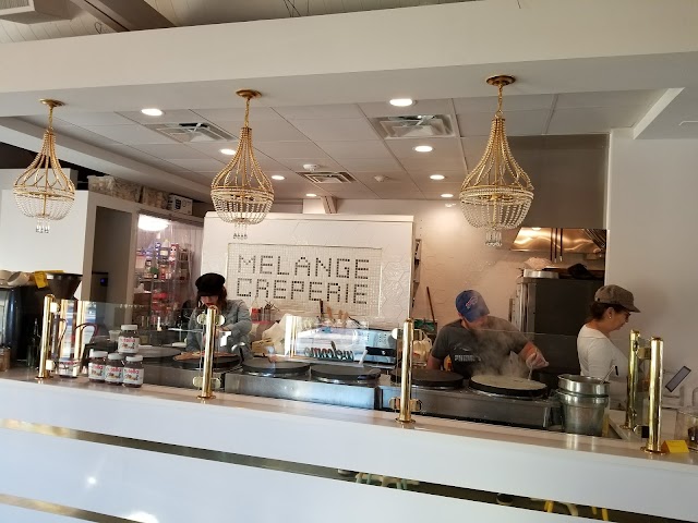 Melange Creperie