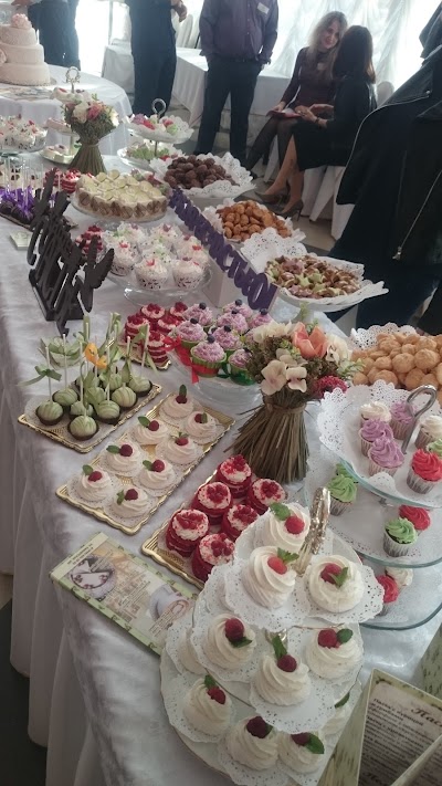 Photos of Kofeynya-Konditerskaya Schast'ye