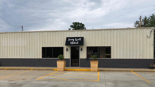 Living well united 209 W Washington St, Le Roy, IL 61752
