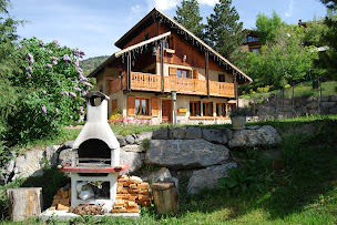 Photo n°3 de Chalet SERRE CHE à La Salle-les-Alpes (Agence de location de maisons de vacances)