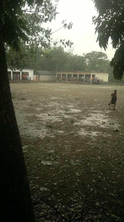 Photos of Pirgong Bazar Bus Stop