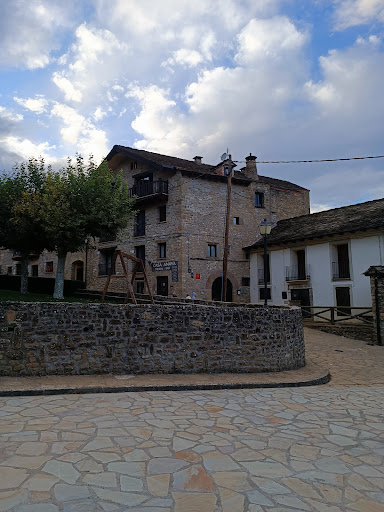 Tourist apartments San Juan de la Peña - Thumbnail